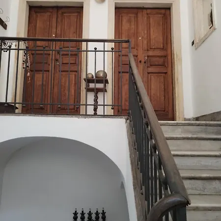 In Centro Con Terrazzo Per 11 Persone * カターニア