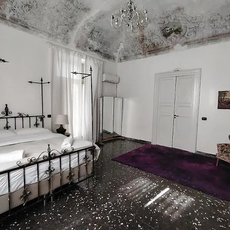 Apartment In Centro Con Terrazzo Per 11 Persone *